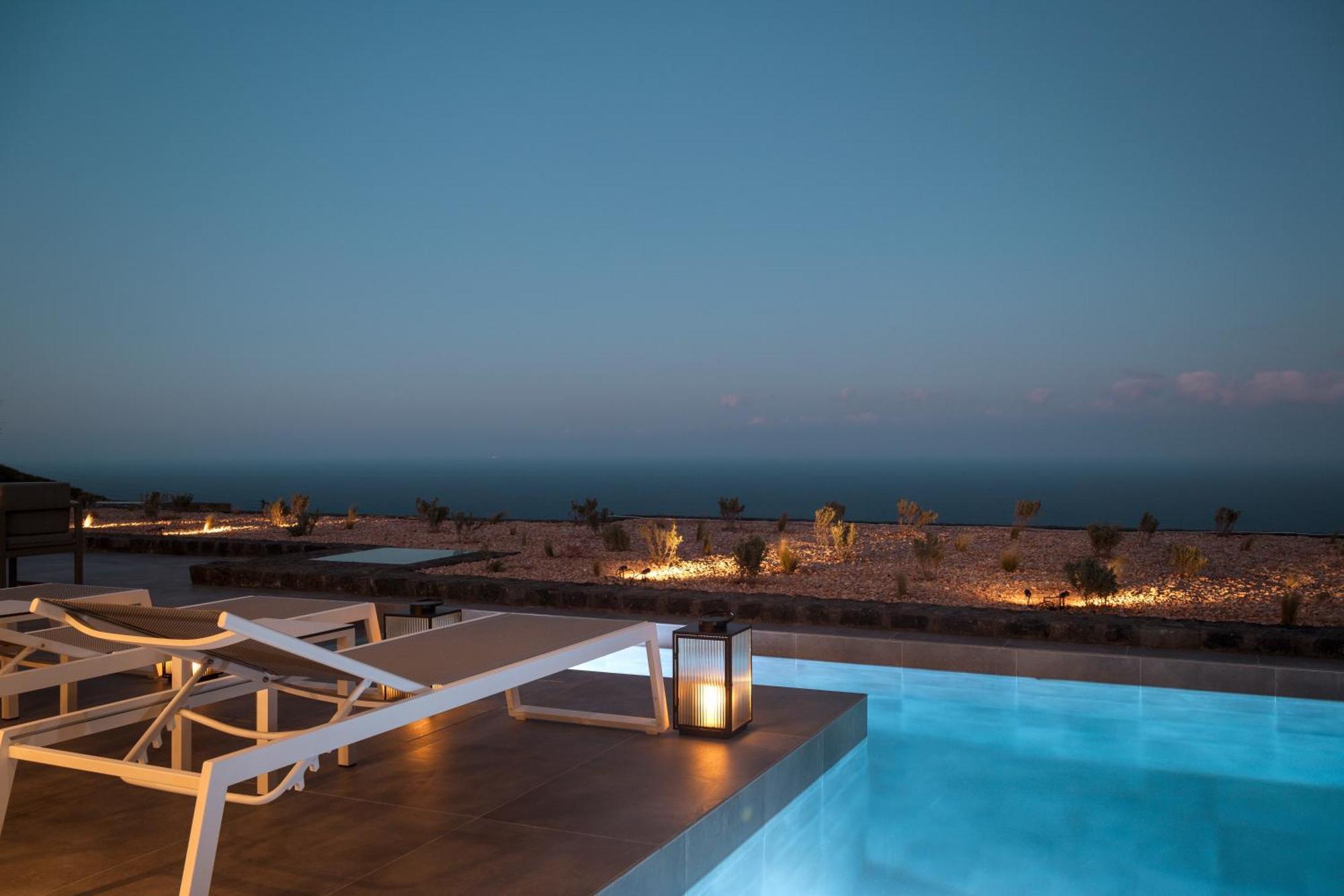 Almarossa Luxury Villas Vourvoulos Exterior photo